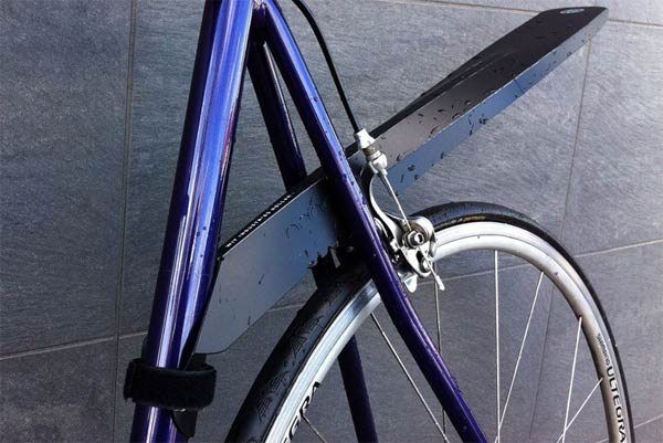 Fendor-Bendor 3, un práctico guardabarros portátil (y plegable) para nuestra bicicleta de montaña