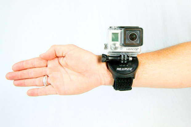 RearViz, brazaletes para ciclistas con espejos retrovisores y soportes para cámaras de acción