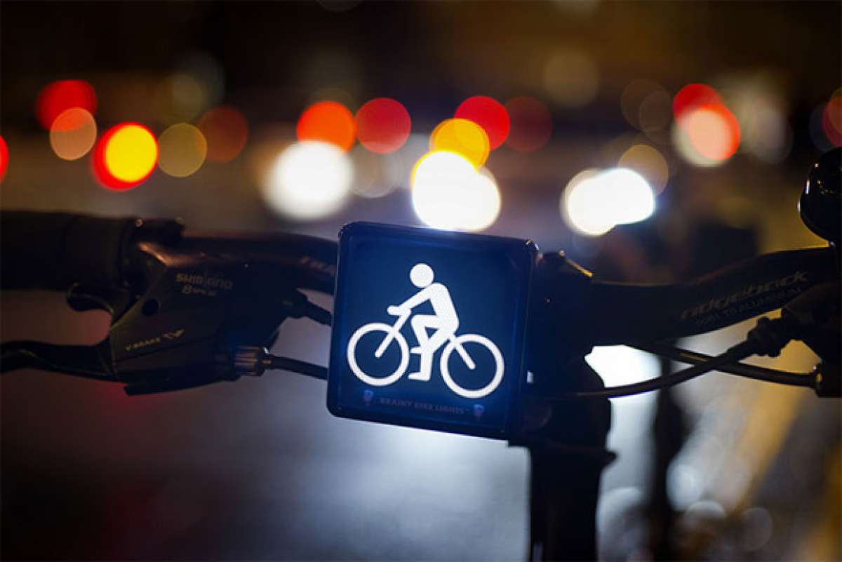 Brainy Bike Lights, unas luces de bicicleta "subliminalmente" efectivas