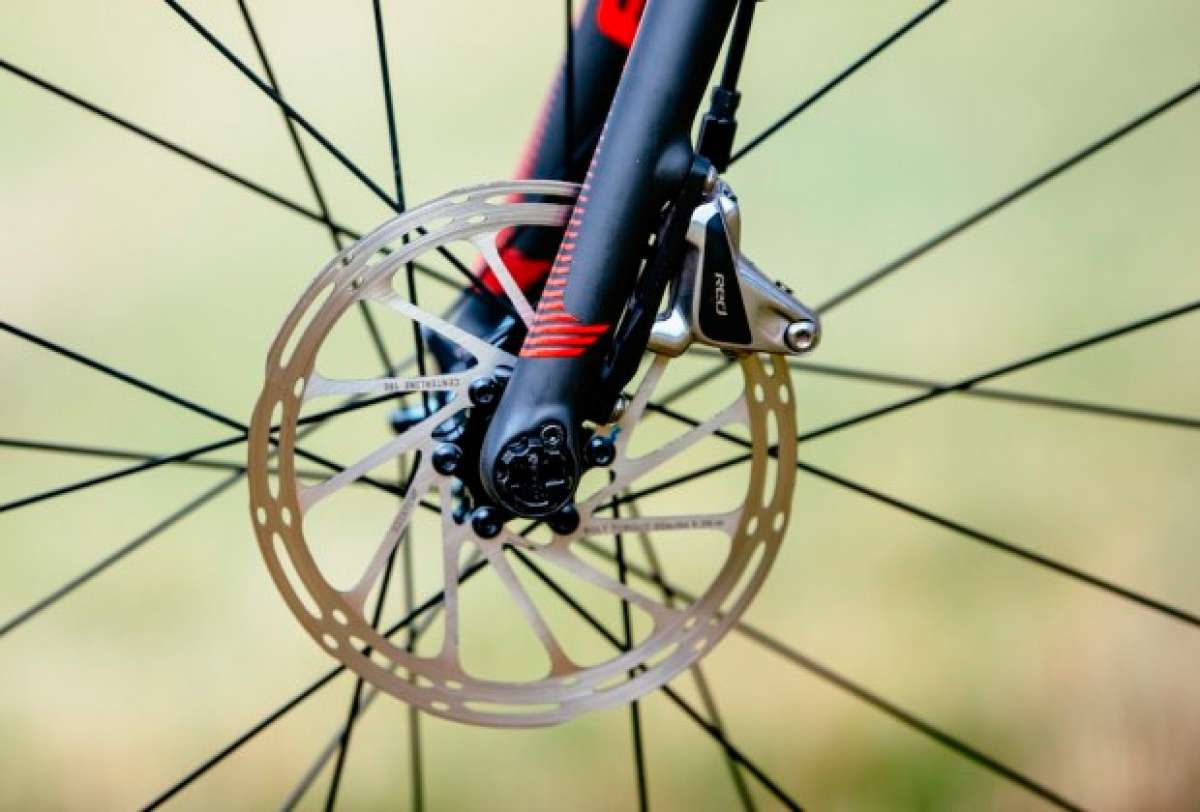 Nueva gama de frenos hidráulicos "Flat Mount" para los grupos SRAM Red, Force y Rival
