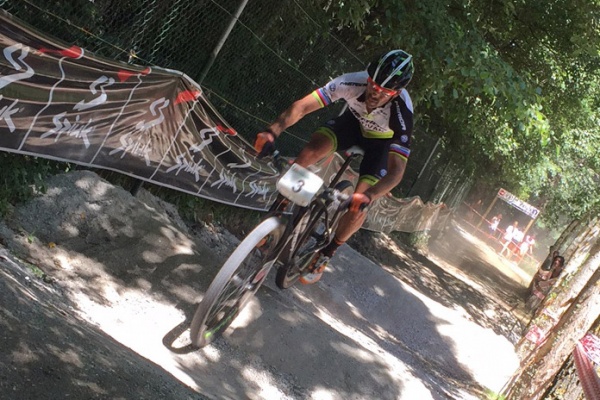 José Antonio Hermida, cuarto en el Campeonato de España XCO de Maceda: "Era un resultado que entraba en las quinielas"