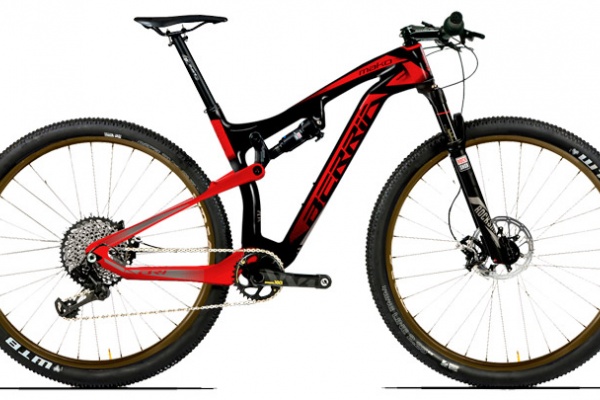 Berria Mako BR Team 9.3, el nuevo caballo de carreras de la firma española