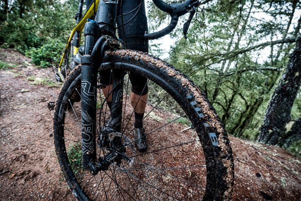 FOX 32 Step-Cast AX 2018, nueva horquilla de suspensión para bicicletas de Gravel