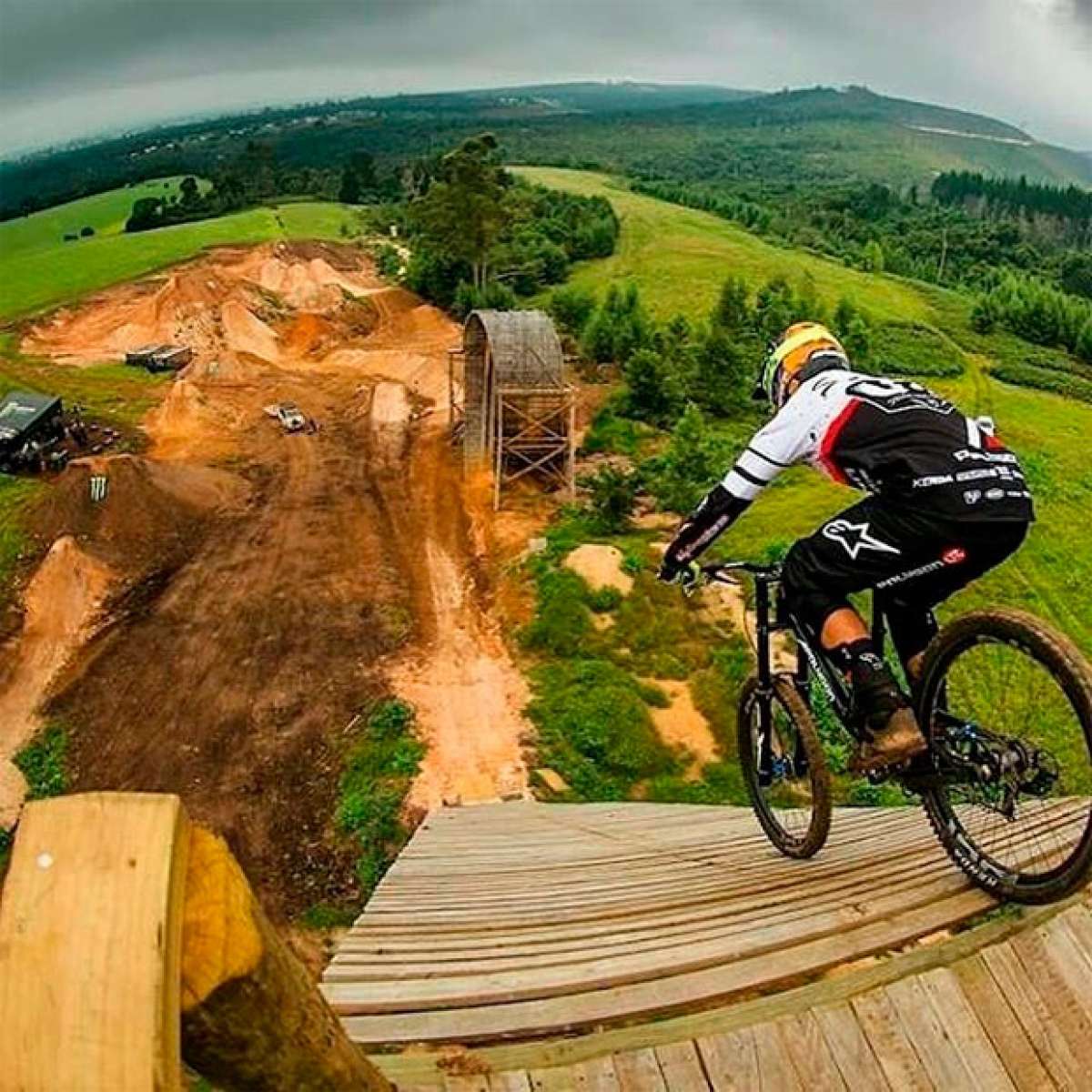 Freeride en estado puro: los mejores momentos de Darkfest 2017