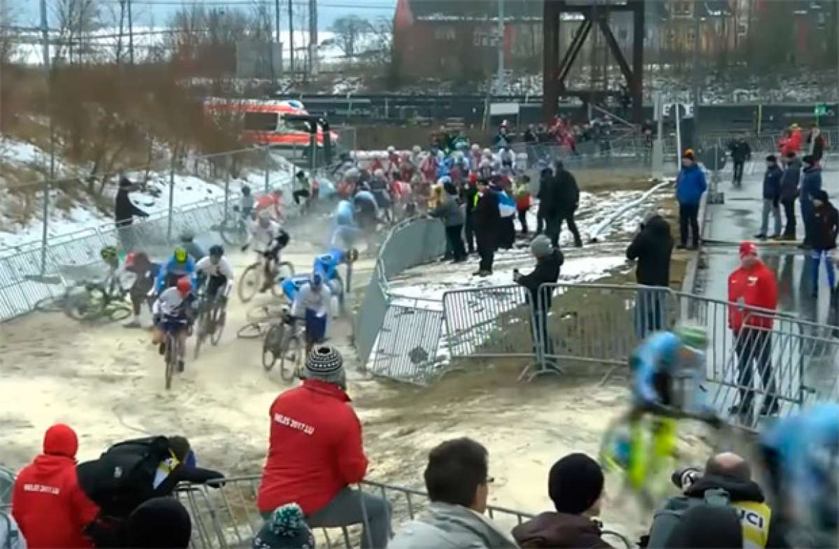 Recopilación de caídas en el Campeonato Mundial de CX 2017 de Bieles