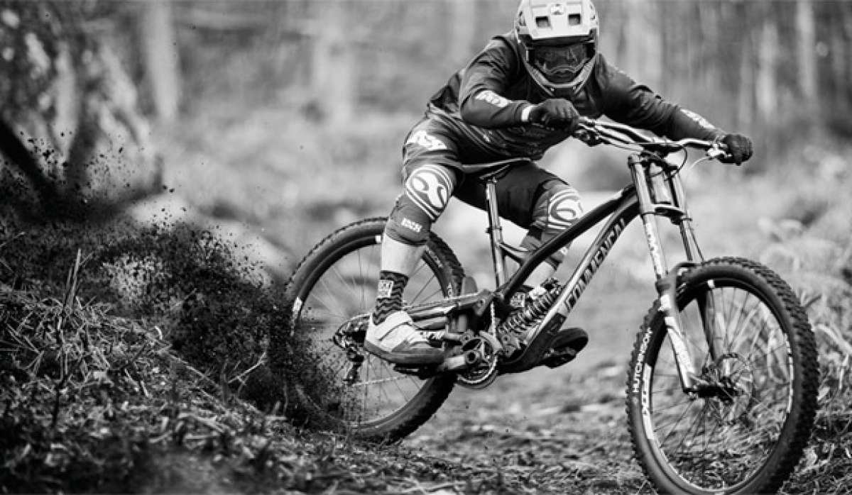 Explorando Galicia con Rémi Thirion y su Commencal Supreme DH V4.2