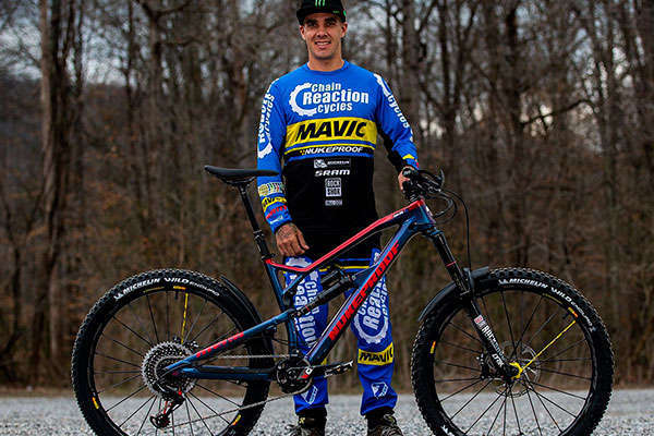 La Nukeproof Mega 275c de Sam Hill para las EWS 2018, al detalle