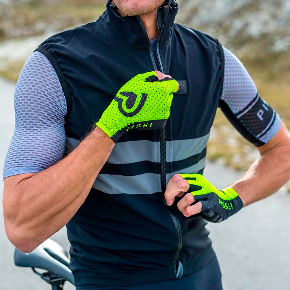 En TodoMountainBike: La ropa ciclista de la marca Pissei llega a España de la mano de Laatste Ronde