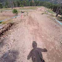 Reconociendo el circuito de la Copa del Mundo DHI 2018 de Vallnord con Luca Shaw