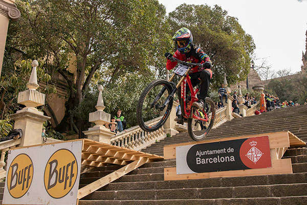 Jordi Simó se lleva el Buff Down Urban Barcelona 2018