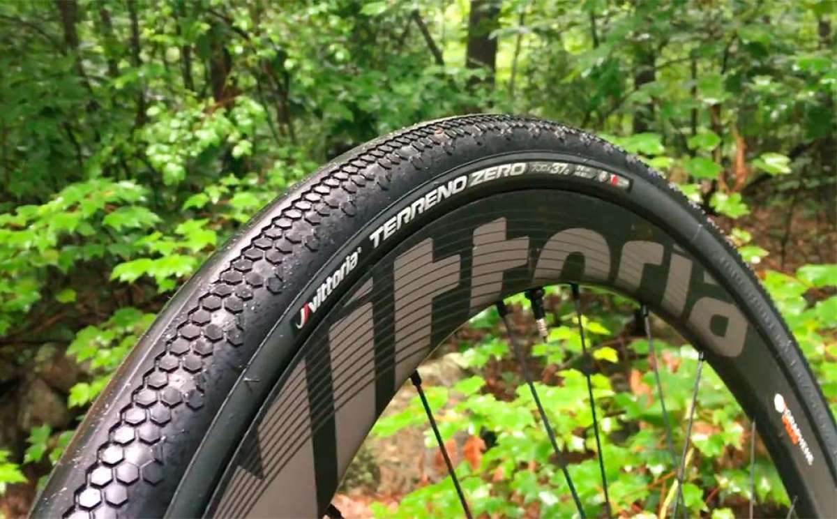 Vittoria Terreno Zero, un neumático de Gravel diseñado para rodar a toda velocidad  en rutas mixtas