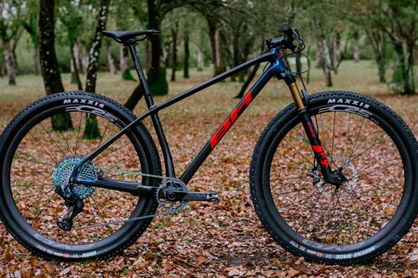 BH Ultimate EVO 2020: características, versiones y precios de la XC más rápida de la marca