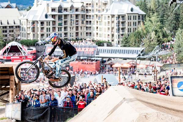 Emil Johansson logra una victoria épica en el Red Bull Joyride 2019 tras un año marcado por la enfermedad y las lesiones