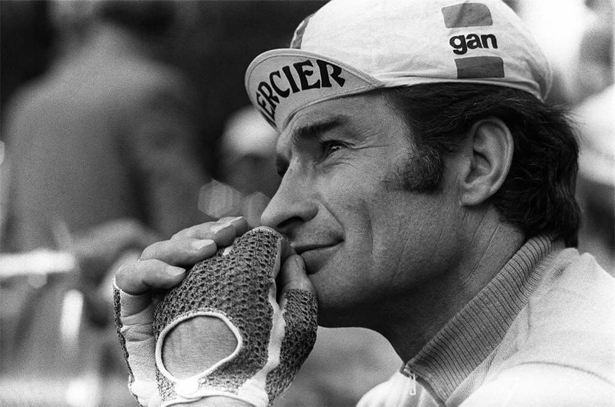 En TodoMountainBike: Raymond Poulidor, el 'eterno segundón' del Tour, muere a los 83 años