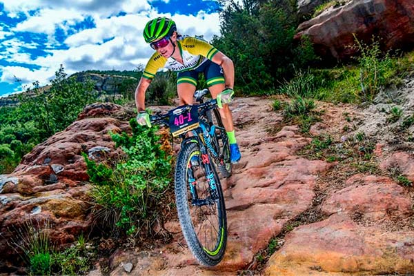 El Primaflor-Mondraker-Rotor renueva a Rebecca y Dan McConnell y confirma la salida de Pablo Rodríguez