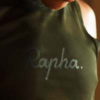 Una equipación específica para entrenar en rodillo, lo último de Rapha