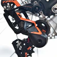 TRP presenta oficialmente el grupo DH7, específico para Descenso y avalado por Aaron Gwin