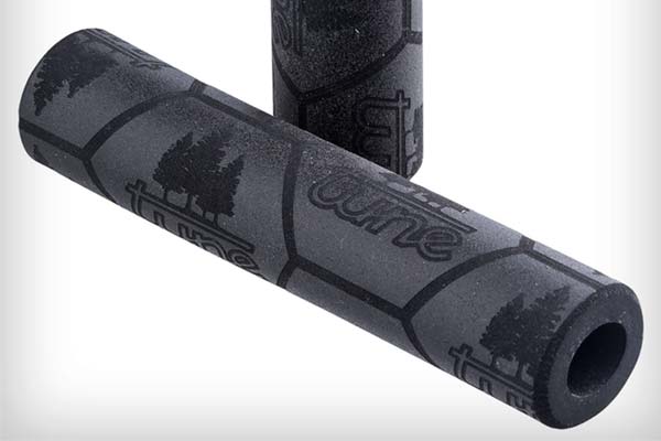 Tune Angriff, los primeros puños de silicona de la marca alemana