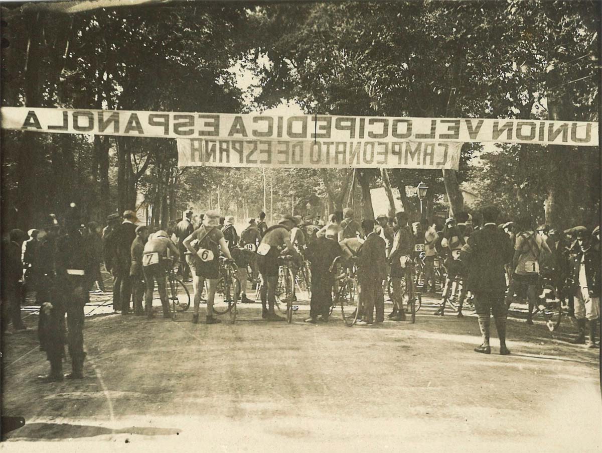 En TodoMountainBike: La Real Federación Española de Ciclismo cumple 125 años de historia