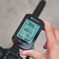 Bryton Rider 320, un ciclocomputador con más de 72 funciones por menos de 100 euros