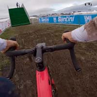 Una vuelta completa al circuito del Campeonato del Mundo de Ciclocross 2020