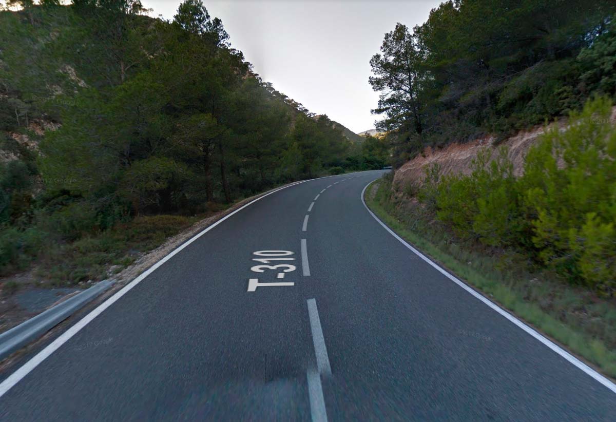 En TodoMountainBike: Muere un ciclista tras ser arrollado frontalmente por un coche en Pratdip (Tarragona)