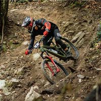Enduro World Series 2020: Adrien Dailly y Melanie Pugin ganan en Pietra Ligure