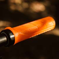 Ergon GD1 Evo, unos puños de DH diseñados para agarrarse a las manos como el pegamento