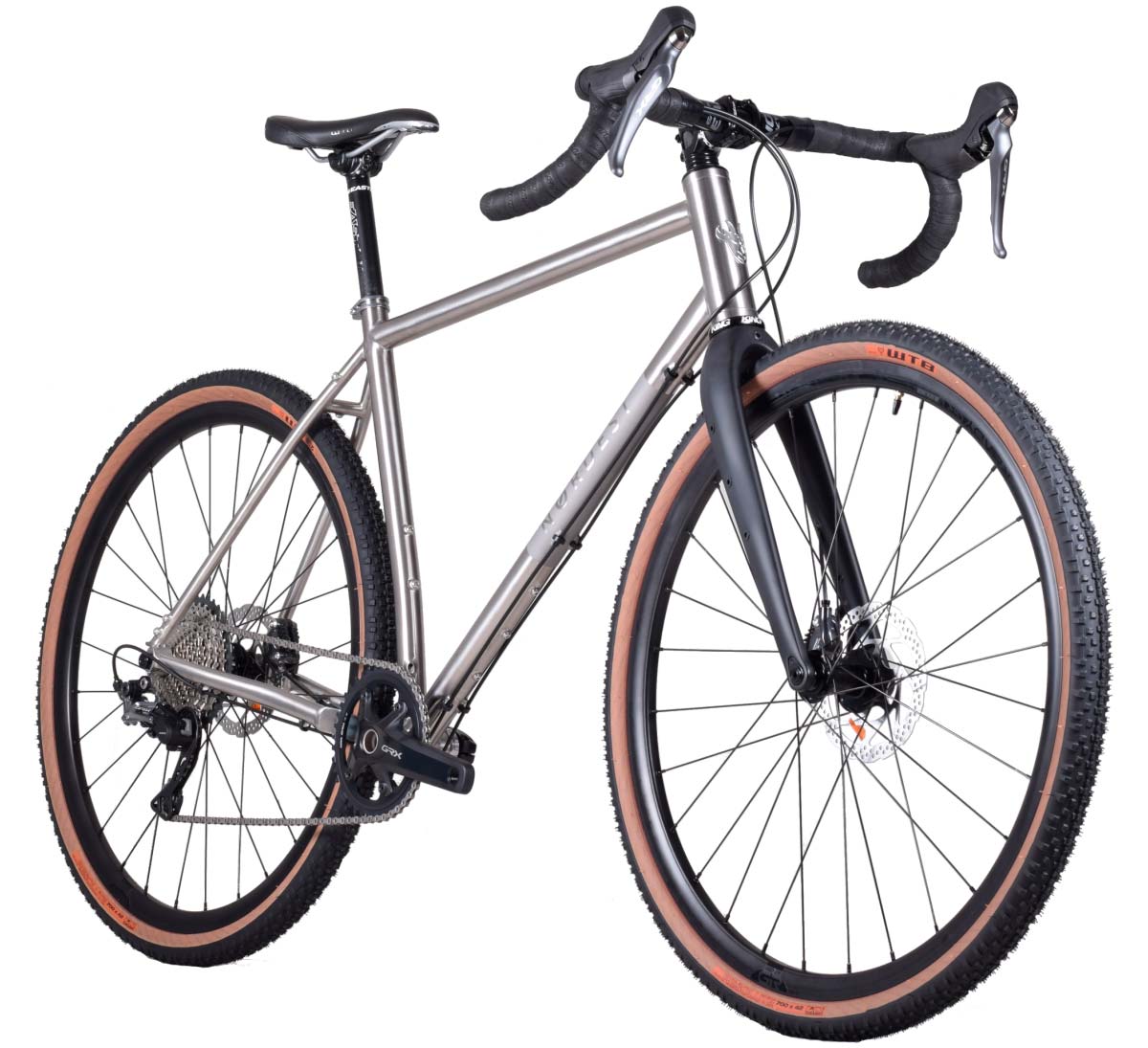 En TodoMountainBike: Nordest Cycles presenta la Super Albarda Ti, una bici de gravel fabricada en titanio con geometría de MTB
