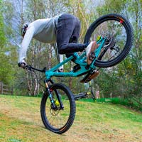 La técnica para aprender a hacer un 'Backward Nose Manual', explicada por Duncan Shaw