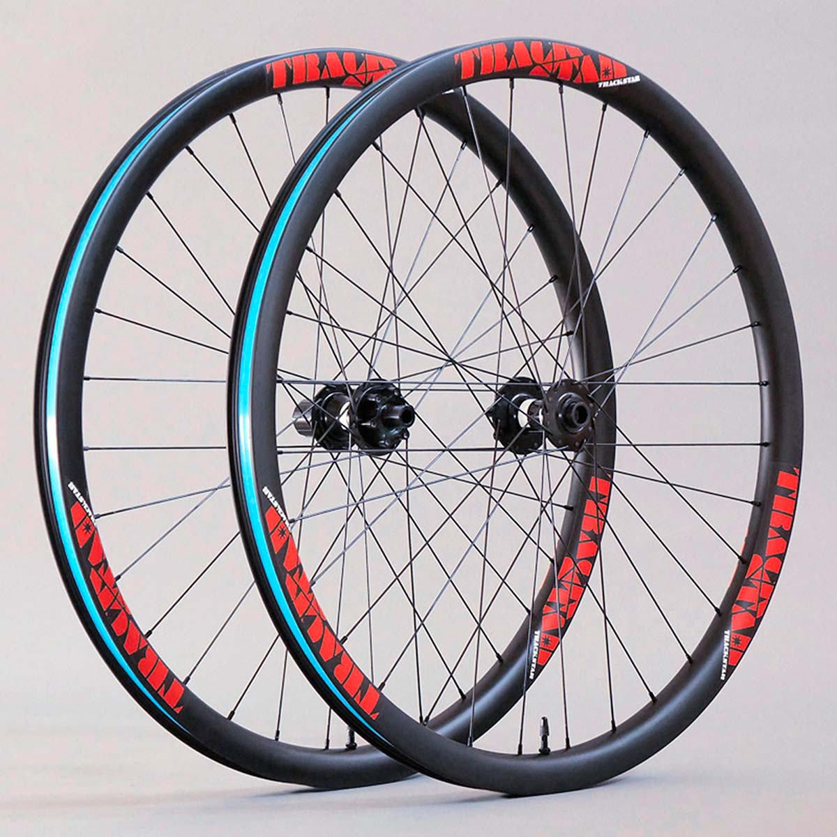 En TodoMountainBike: Trackstar presenta la Serie-e, su gama de ruedas de carbono para bicicletas eléctricas