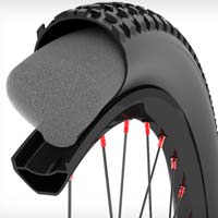 Tubolight, el 'mousse' antipinchazos más ligero del mundo