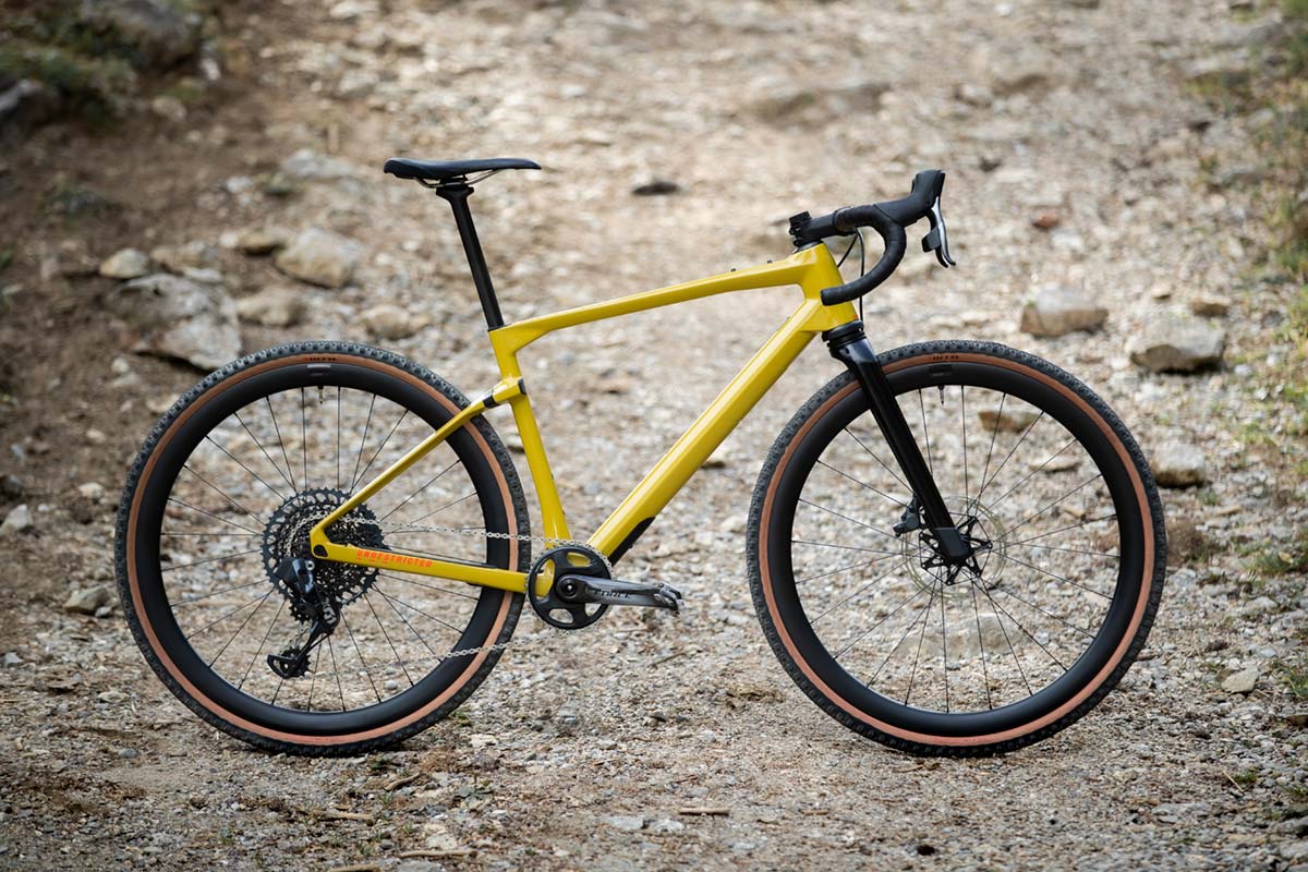 En TodoMountainBike: BMC presenta la URS LT, una bicicleta de gravel pensada para largas distancias