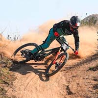 Bruce Klein anuncia su retirada como piloto profesional de Descenso