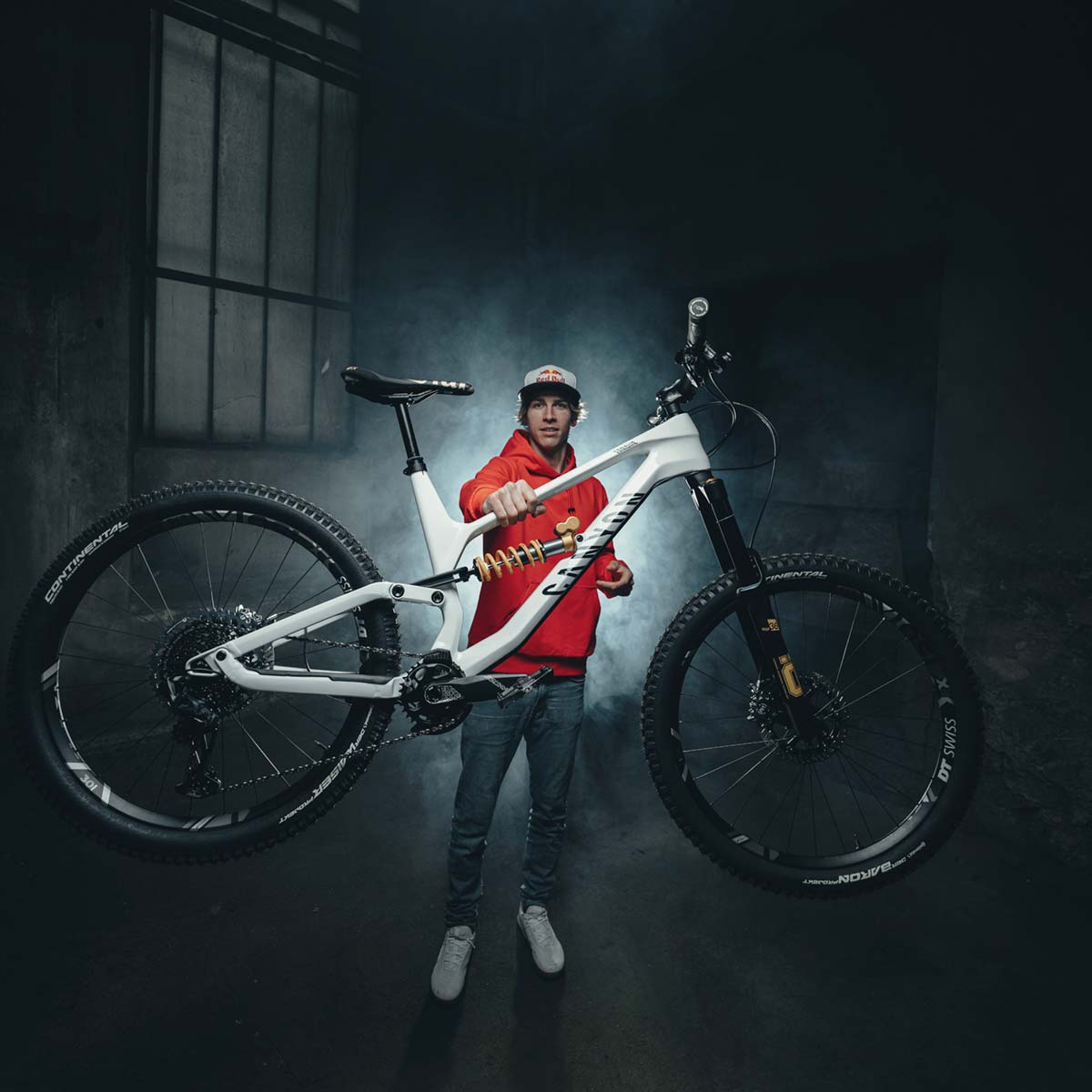 Canyon Bicycles presenta la Torque CF en edición Fabio Wibmer