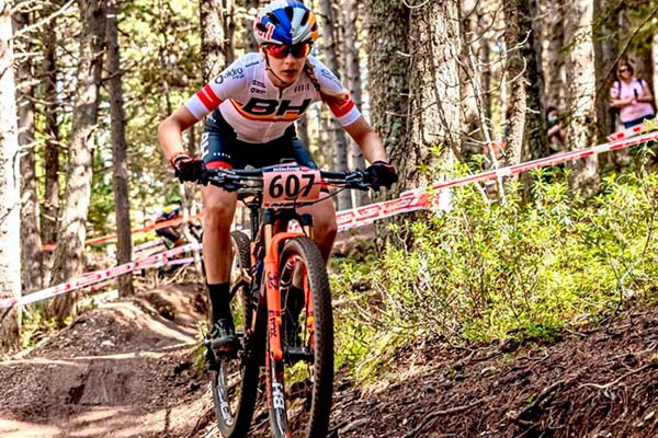 Copa del Mundo de XCO 2021: el circuito de Snowshoe con Rocío del Alba García