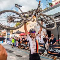 Andreas Seewald y Mona Mitterwallner se proclaman campeones del mundo de XC Maratón
