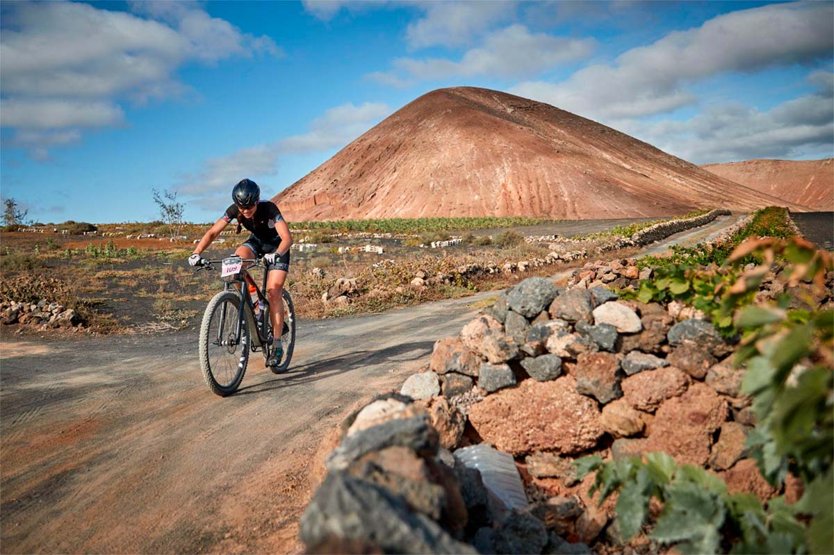 En TodoMountainBike: La 4 Stage MTB Race Lanzarote da comienzo al calendario de pruebas de Club La Santa para 2022