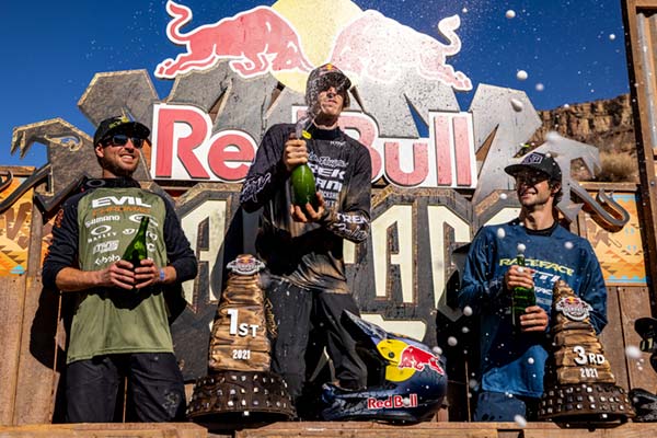 Las tres líneas ganadoras del Red Bull Rampage 2021