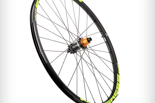 Progress presenta las GV:01, unas ruedas de carbono con grafeno para bicicletas de XC