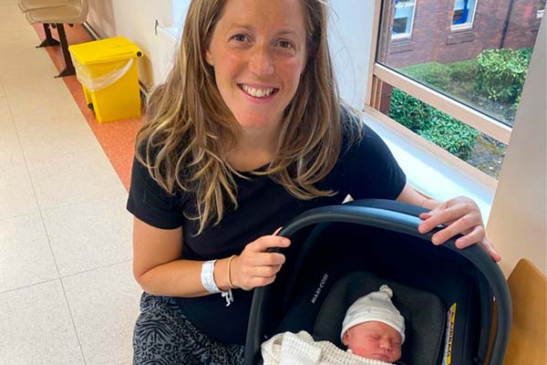 Rachel Atherton anuncia el nacimiento de su hija Arna
