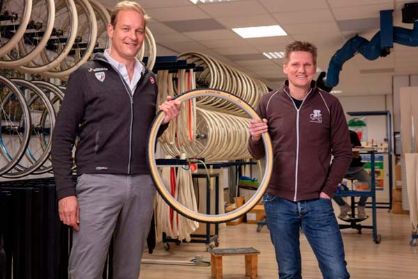 El mítico fabricante A. Dugast se une al Grupo Vittoria