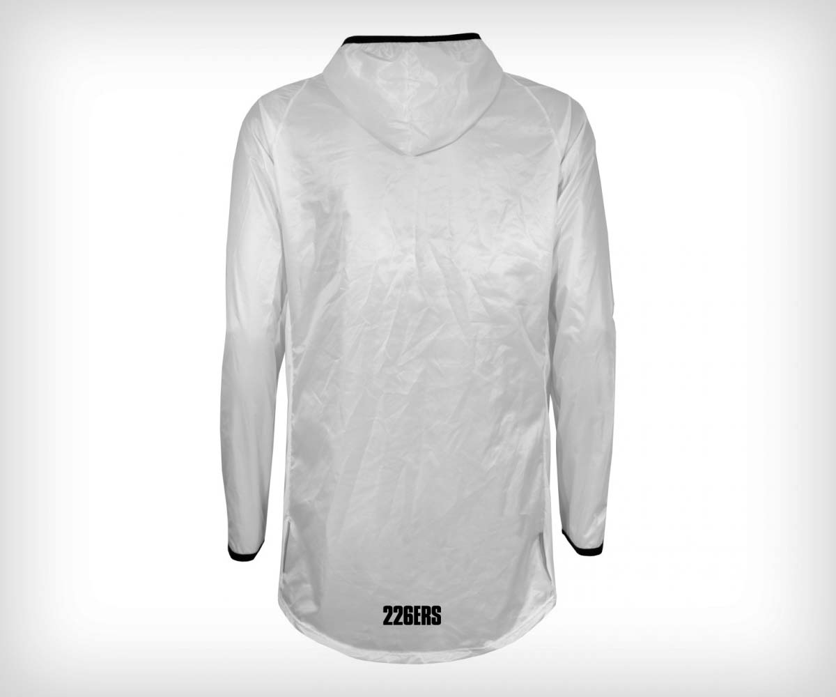 En TodoMountainBike: 226ERS presenta una chaqueta cortavientos ultraligera, ideal para running y ciclismo