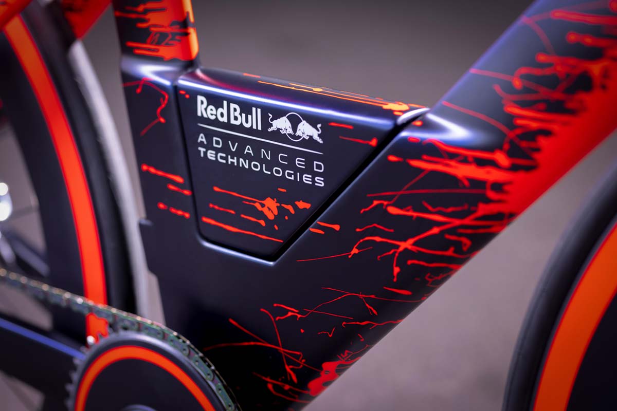 En TodoMountainBike: BMC y Red Bull Advanced Technologies crean la bicicleta de carretera más rápida del mundo