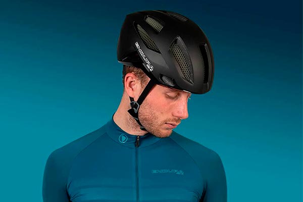 Endura Pro SL, un casco que ofrece protección de nivel competición para carretera y XC
