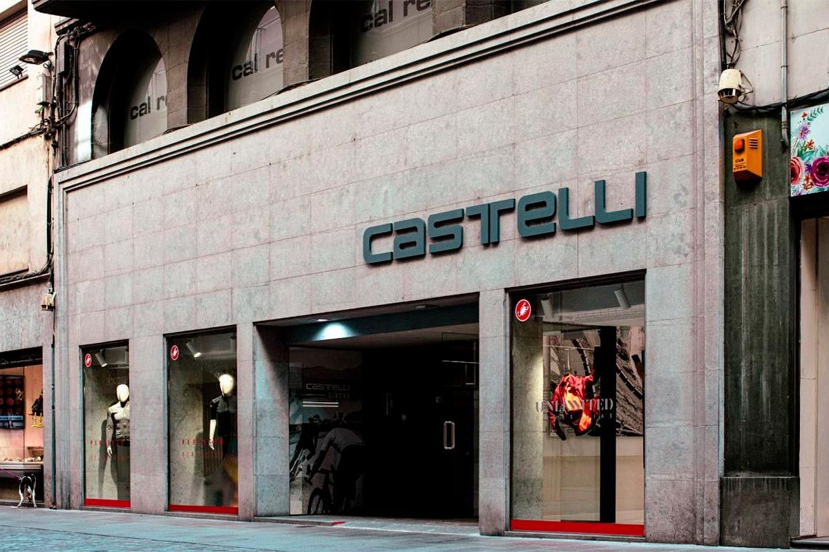 Castelli abre en Girona su primera tienda insignia en España