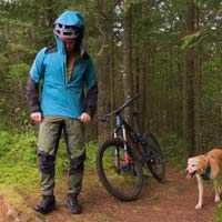 Patagonia Dirt Roamer Storm, una chaqueta antitormentas específica para MTB
