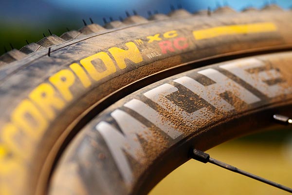 CicleOn asume la distribución de los neumáticos Pirelli para España, Andorra y Portugal