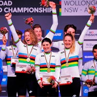 La selección suiza se lleva el oro en la contrarreloj mixta por selecciones del Mundial de Carretera 2022