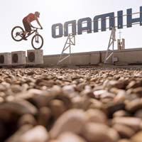 Visitando las instalaciones de Shimano Iberia con David Cachón y su bicicleta